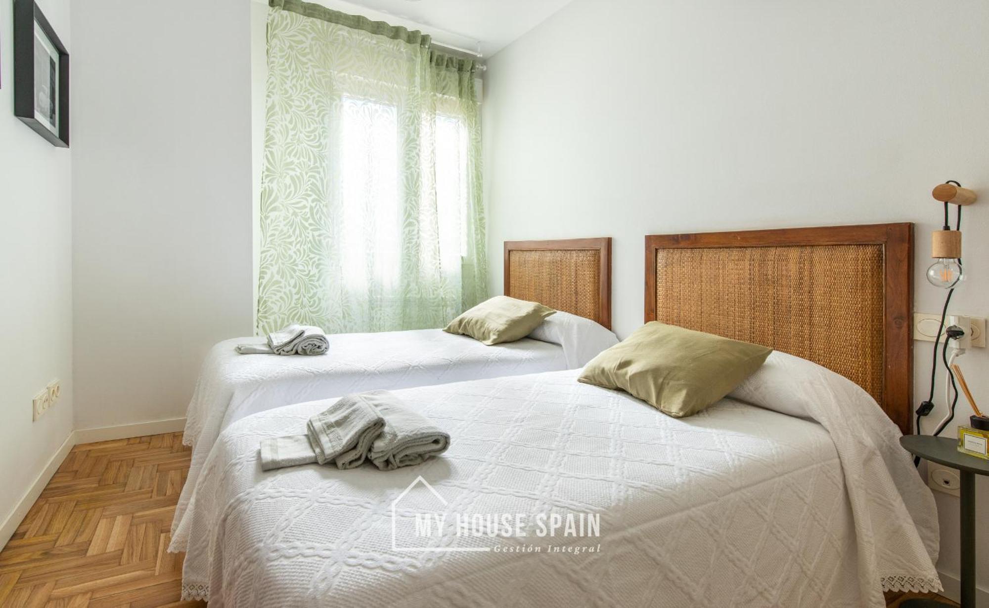 Myhousespain- Precioso Piso Playa Poniente Хихон Екстериор снимка