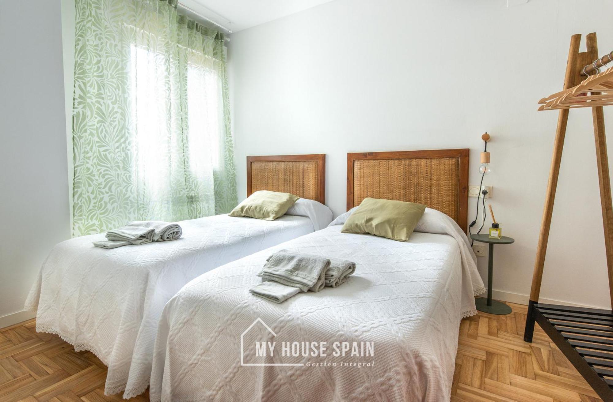 Myhousespain- Precioso Piso Playa Poniente Хихон Екстериор снимка